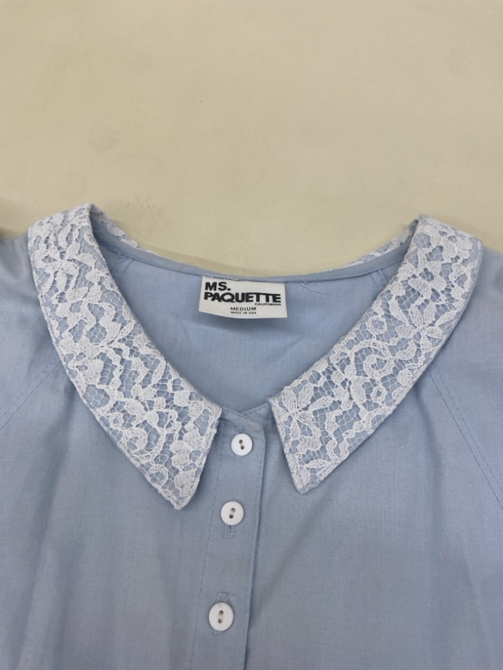 VINTAGE BLUE BLOUSE - Picture 4 of 9